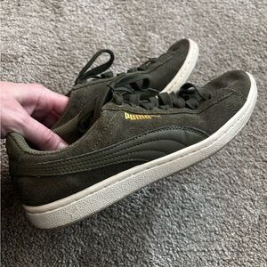Puma Suede Olive Green Sneakers